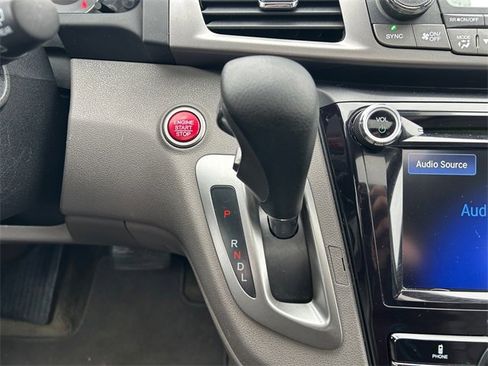 Used 2015 Honda Odyssey EX-L image 30