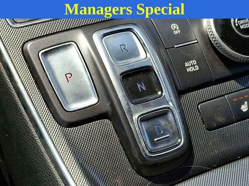 Used 2023 Hyundai Santa Fe SEL FWD image 13