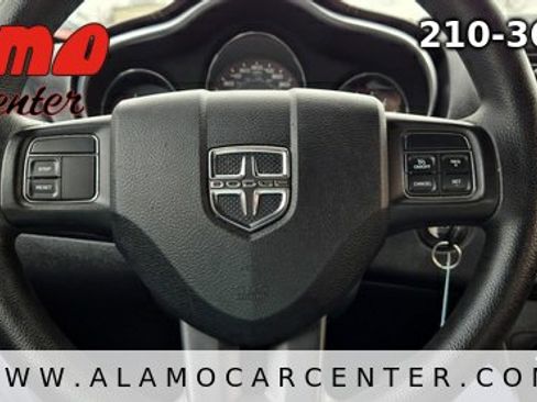 Used 2013 Dodge Avenger SE image 33