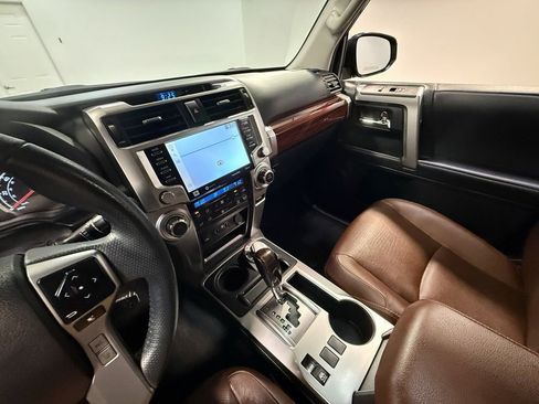 Used 2021 Toyota 4Runner Limited image 82