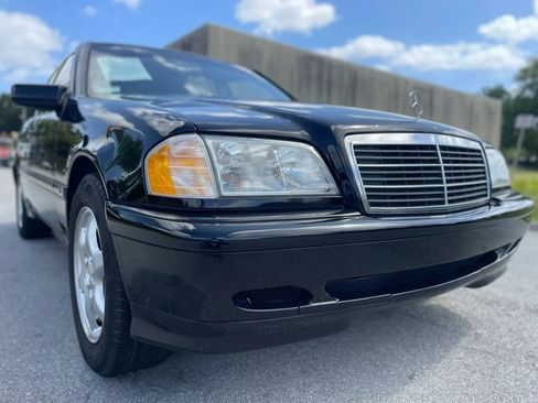 Used 1999 Mercedes-Benz C 280 Sedan image 10