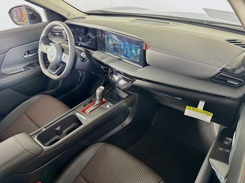 New 2026 Nissan Kicks SR w/ Cold Weather Package image 27