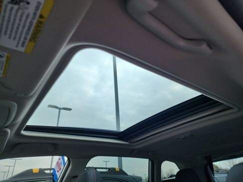 Certified 2023 Subaru Forester Sport image 27