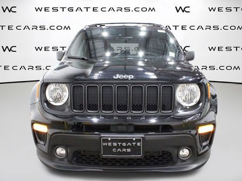 Used 2021 Jeep Renegade Latitude image 2