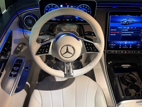 New 2026 Mercedes-Benz EQE 320 4MATIC SUV image 13
