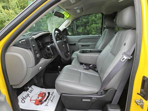 Used 2012 Chevrolet Silverado 1500 W/T AWD/4WD image 17