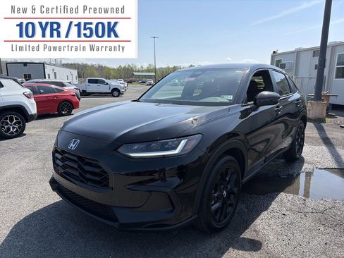 Used 2025 Honda HR-V Sport image 1