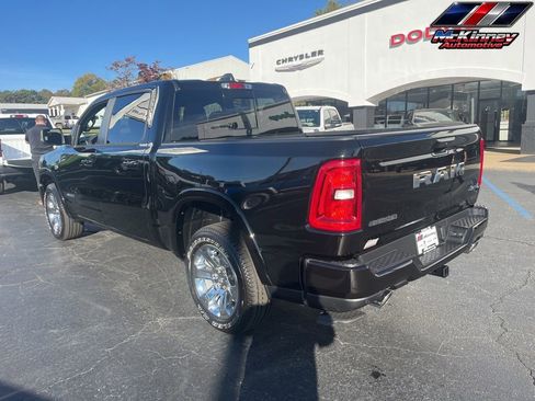 New 2026 RAM 1500 Big Horn AWD/4WD image 11