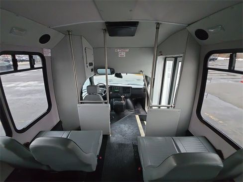 Used 2013 Chevrolet Express 3500 w/ Shuttle Bus Package image 29