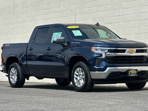 Certified 2023 Chevrolet Silverado 1500 LT image 2