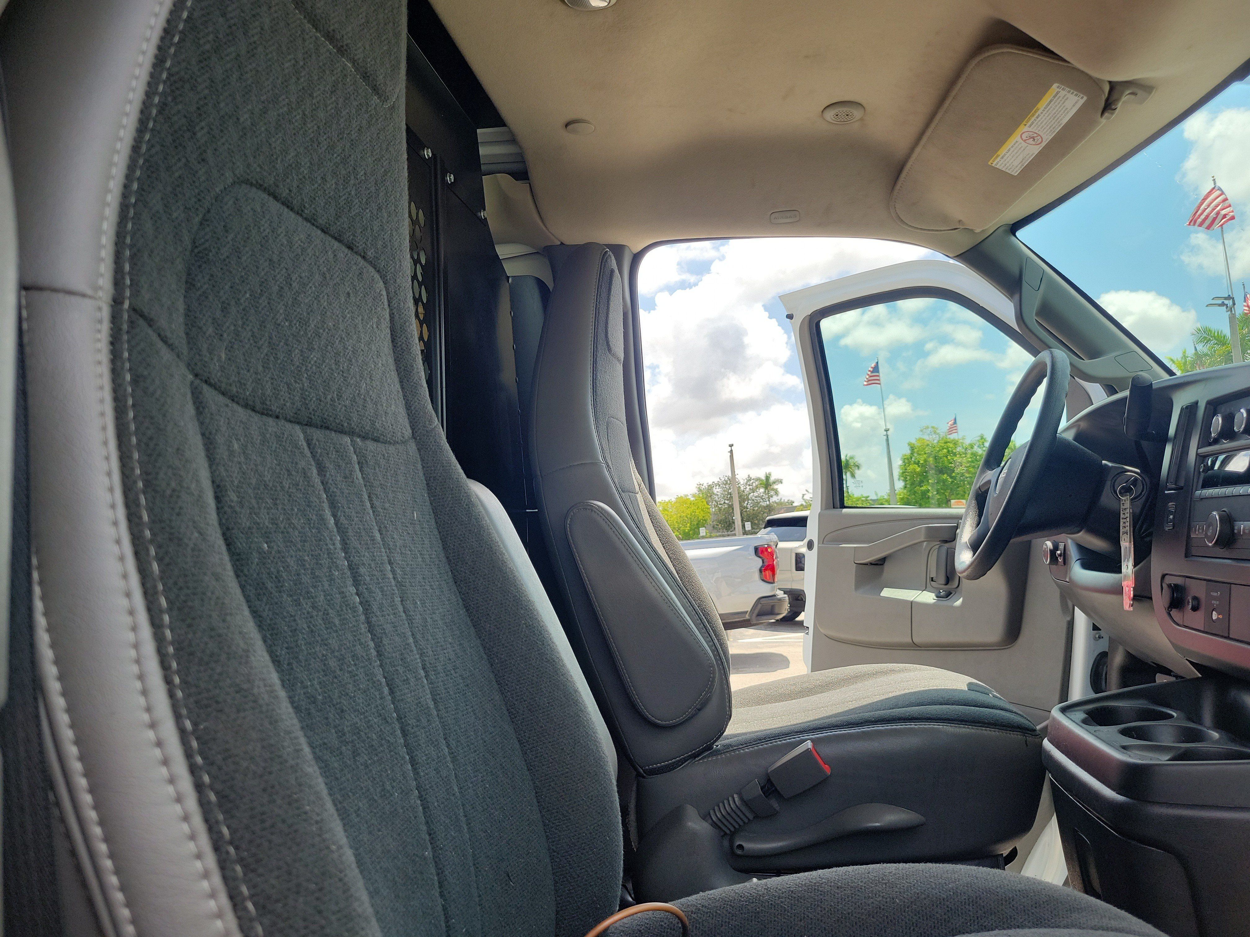 Used 2025 GMC Savana 2500 w/ Driver Convenience Package RWD image 15