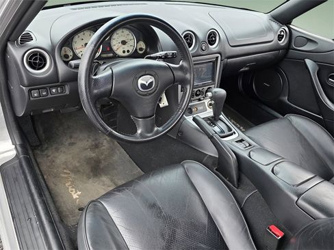 Used 2005 MAZDA MX-5 Miata LS image 20