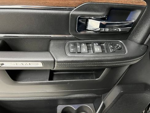 Used 2018 RAM 2500 Laramie w/ Sport Appearance Group AWD/4WD image 25