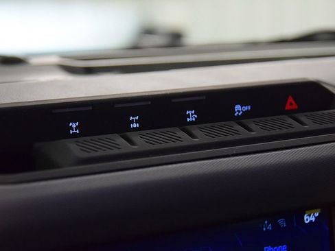 New 2026 Ford Bronco Badlands AWD/4WD image 25