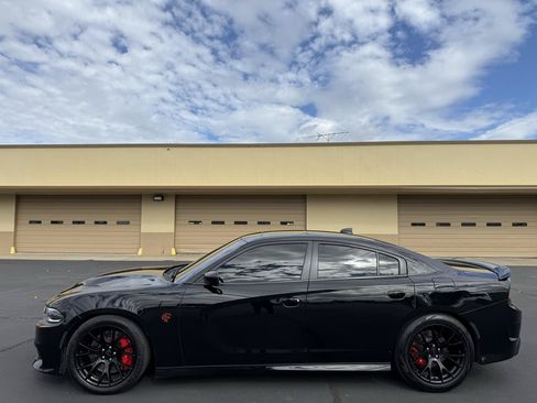 Used 2016 Dodge Charger SRT Hellcat w/ Harman/Kardon Audio Group RWD image 4