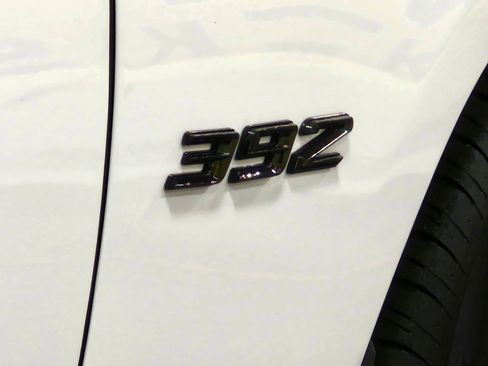 Used 2019 Dodge Charger Scat Pack w/ Dynamics Package image 30