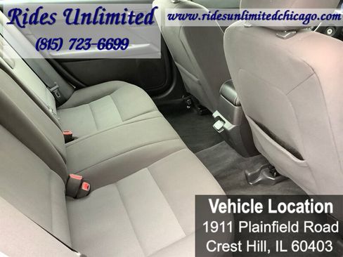 Used 2011 Ford Fusion Base image 24