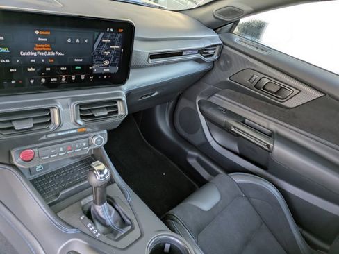 Certified 2024 Ford Mustang Dark Horse image 17