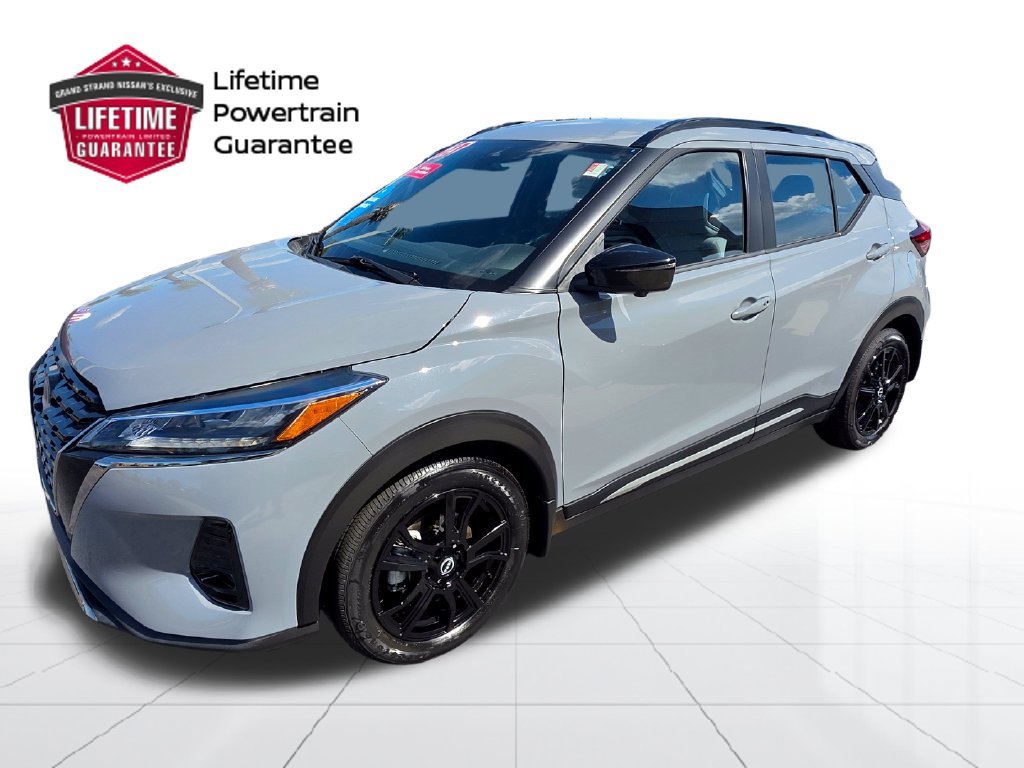 Certified 2024 Nissan Kicks SR w/ SR Premium Package FWD image 1