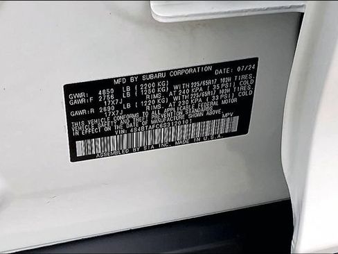 Used 2025 Subaru Outback Premium AWD/4WD image 32