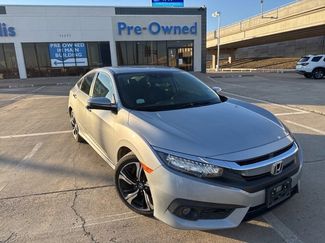 Used 2018 Honda Civic Touring video 1