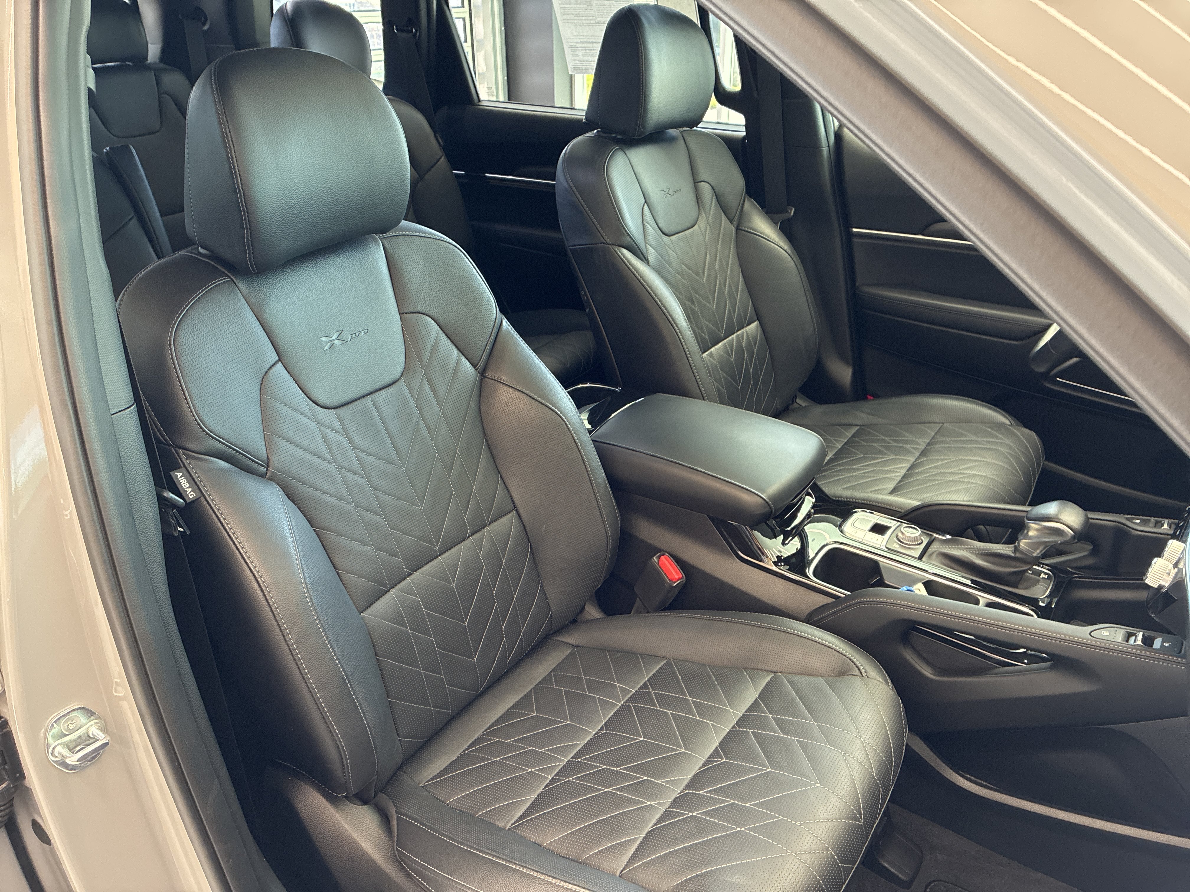 Certified 2024 Kia Telluride SX X-Pro AWD/4WD image 17