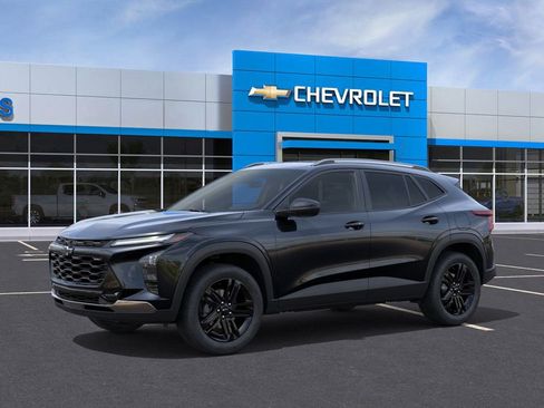 New 2026 Chevrolet Trax ACTIV image 2