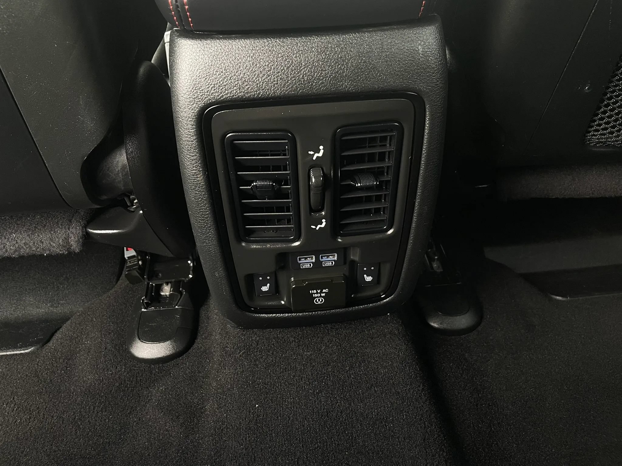 Used 2023 Dodge Durango GT AWD/4WD image 18