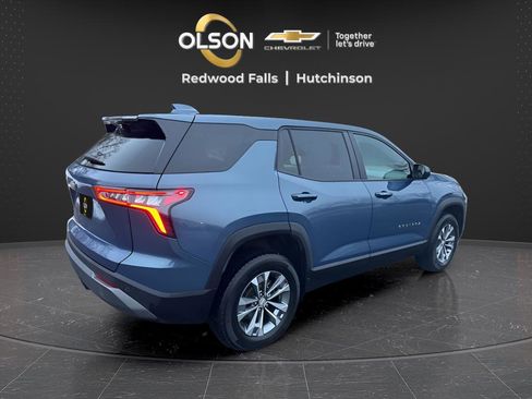 Used 2025 Chevrolet Equinox LT w/ Safety and Technology Package image 5