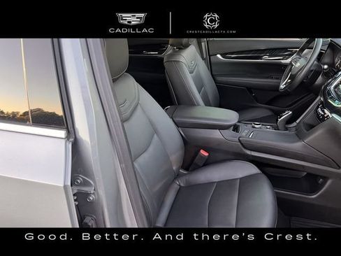 Certified 2024 Cadillac XT6 Premium Luxury w/ Technology Package FWD image 26