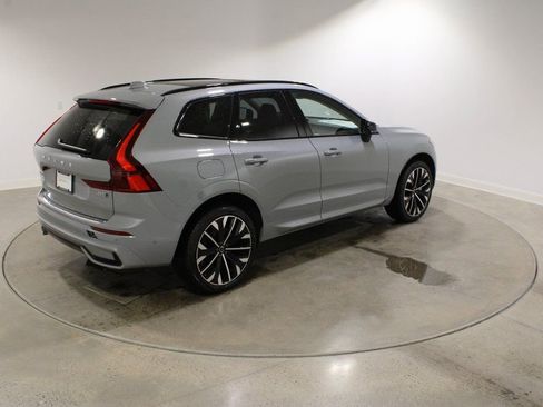 New 2026 Volvo XC60 B5 Ultra w/ Protection Package Premier AWD/4WD image 6