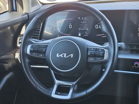 Used 2023 Kia Sportage EX image 11