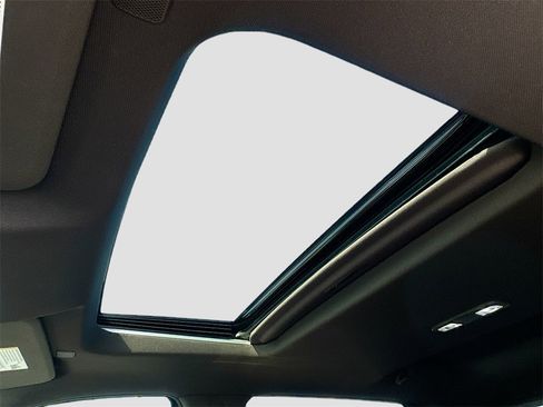 Used 2025 GMC Sierra 1500 Denali w/ Denali Reserve Package image 20