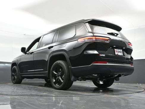 New 2025 Jeep Grand Cherokee L Altitude image 46