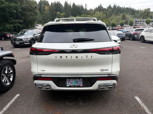 Used 2022 INFINITI QX60 Sensory w/ Cargo Package AWD/4WD image 10
