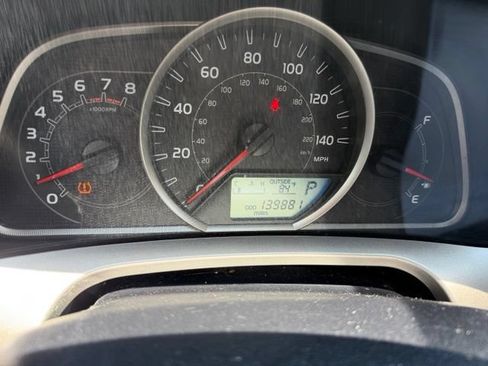Used 2013 Toyota RAV4 LE FWD image 13