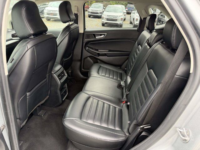 Used 2024 Ford Edge SEL AWD/4WD image 13