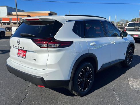 New 2026 Nissan Rogue SV image 5