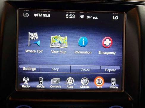 Used 2017 Jeep Grand Cherokee Limited AWD/4WD image 13