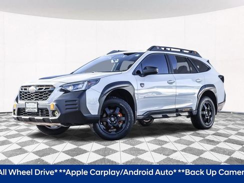 Used 2022 Subaru Outback Wilderness image 2