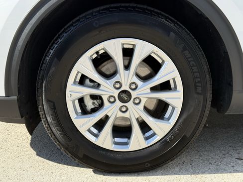 Used 2025 Ford Escape Active image 13