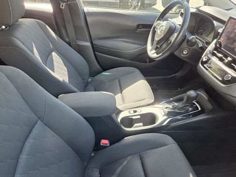 Used 2024 Toyota Corolla LE image 10