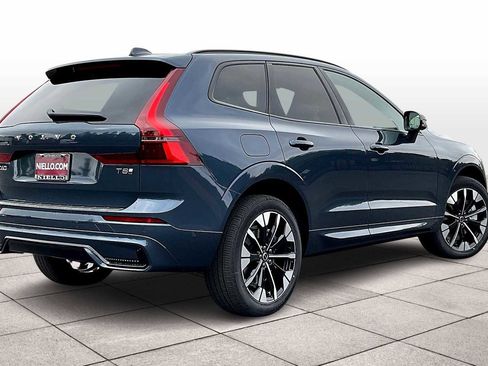 New 2026 Volvo XC60 T8 Plus w/ Protection Package Premier image 4