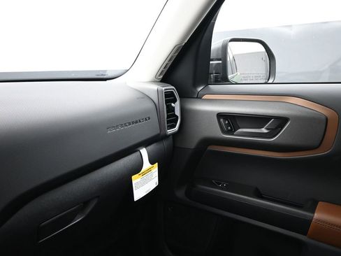 New 2025 Ford Bronco Sport Outer Banks w/ Sasquatch Outer Banks Package AWD/4WD image 15