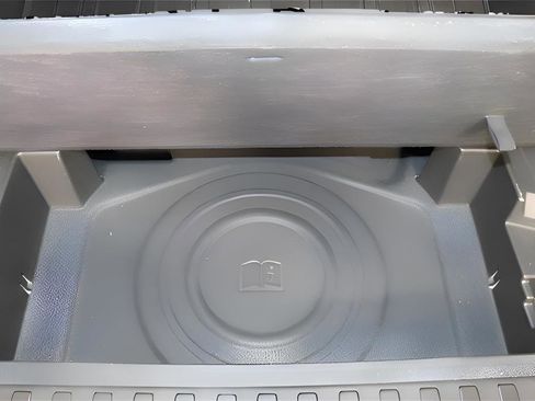 Used 2024 GMC Terrain AT4 w/ Tech Package image 42