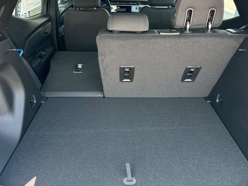 New 2027 Chevrolet Bolt LT w/ Comfort Package FWD image 15
