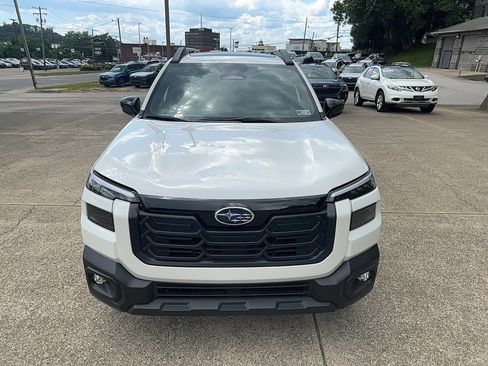 Used 2026 Subaru Outback Limited AWD/4WD image 9