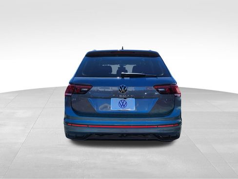 Used 2023 Volkswagen Tiguan SE R-Line AWD/4WD image 5