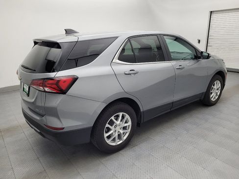 Used 2024 Chevrolet Equinox LT AWD/4WD image 10