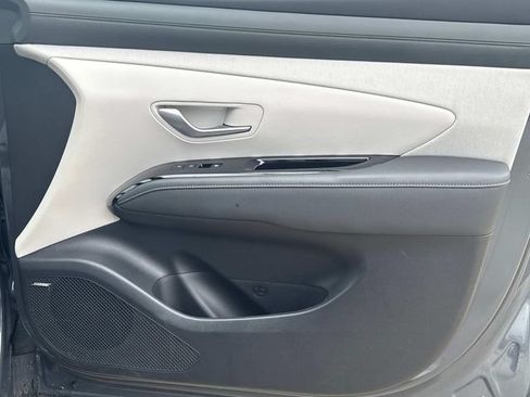 Used 2026 Hyundai Tucson Limited FWD image 18